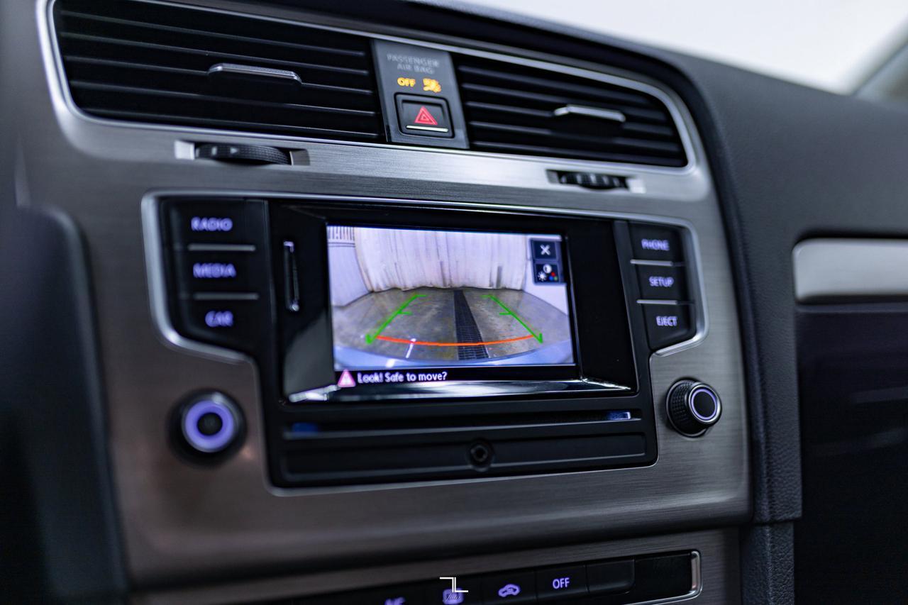 2017 Volkswagen Golf Trendline Manual BCam Red Deer AB