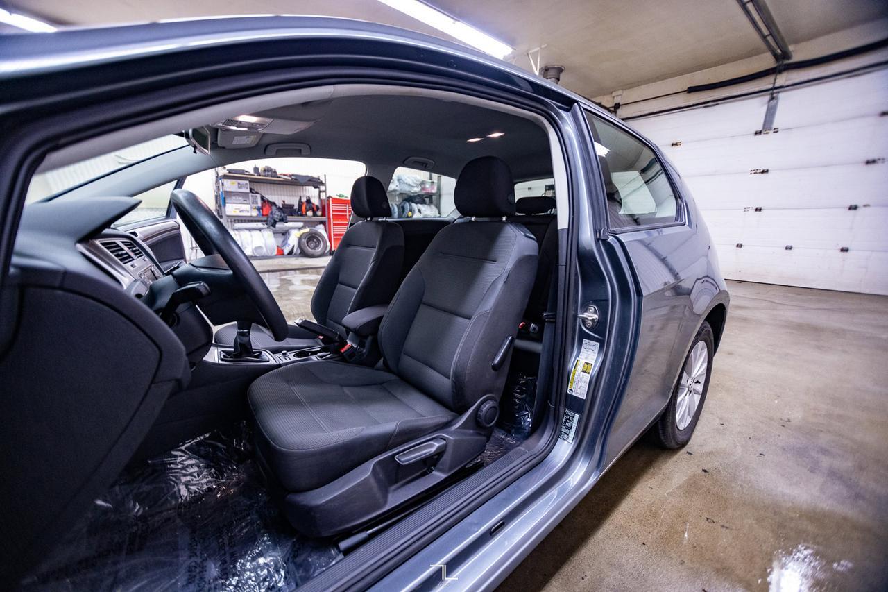 2017 Volkswagen Golf Trendline Manual BCam Red Deer AB