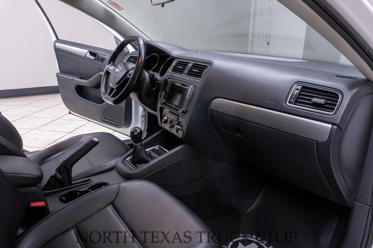 2017 Volkswagen Jetta 1.4T SE 5 Speed Manual Mansfield TX