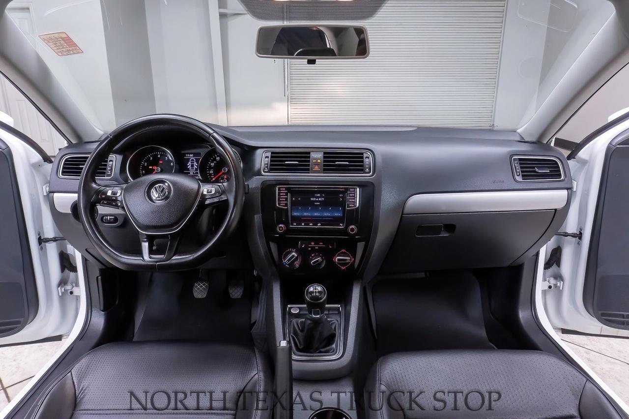 2017 Volkswagen Jetta 1.4T SE 5 Speed Manual Mansfield TX