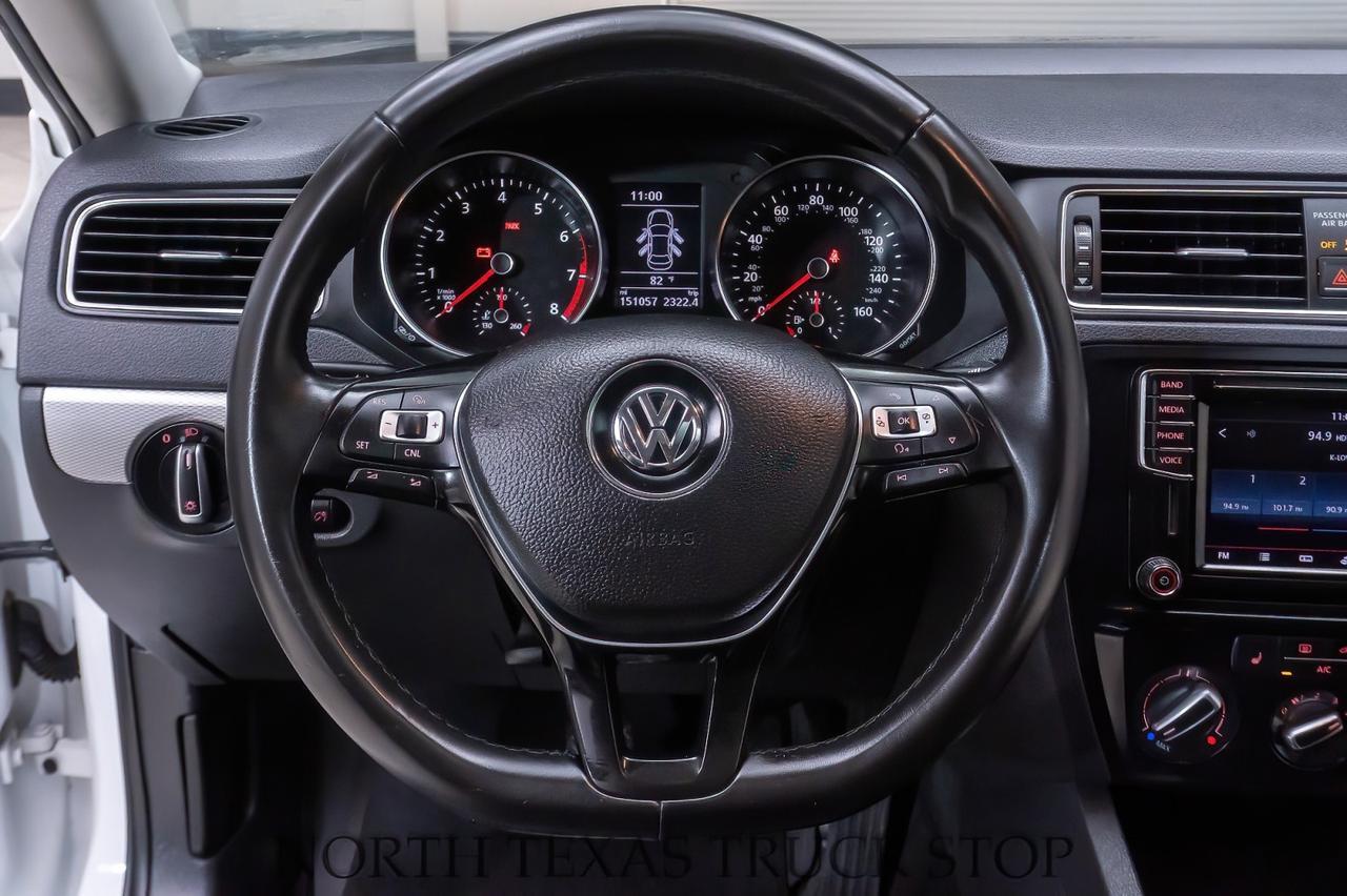 2017 Volkswagen Jetta 1.4T SE 5 Speed Manual Mansfield TX