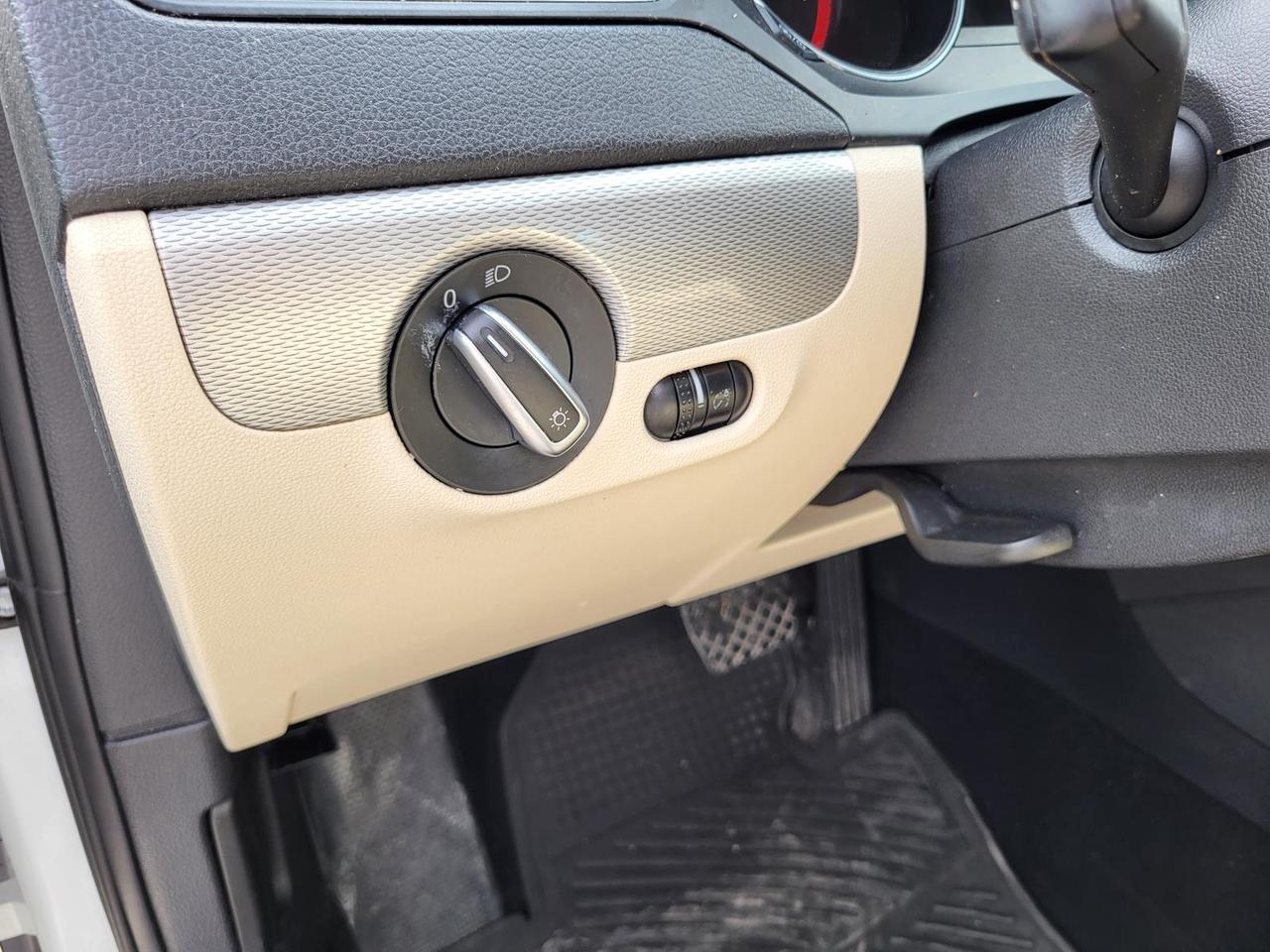 2017 Volkswagen Jetta 1.4T SE Auto Beeville TX