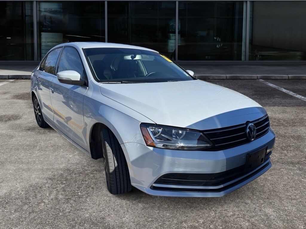 2017 Volkswagen Jetta 1.4T SE photo 3