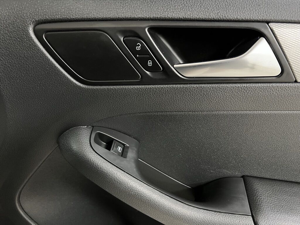 2017 Volkswagen Jetta 1.4T SE Highlands Ranch CO