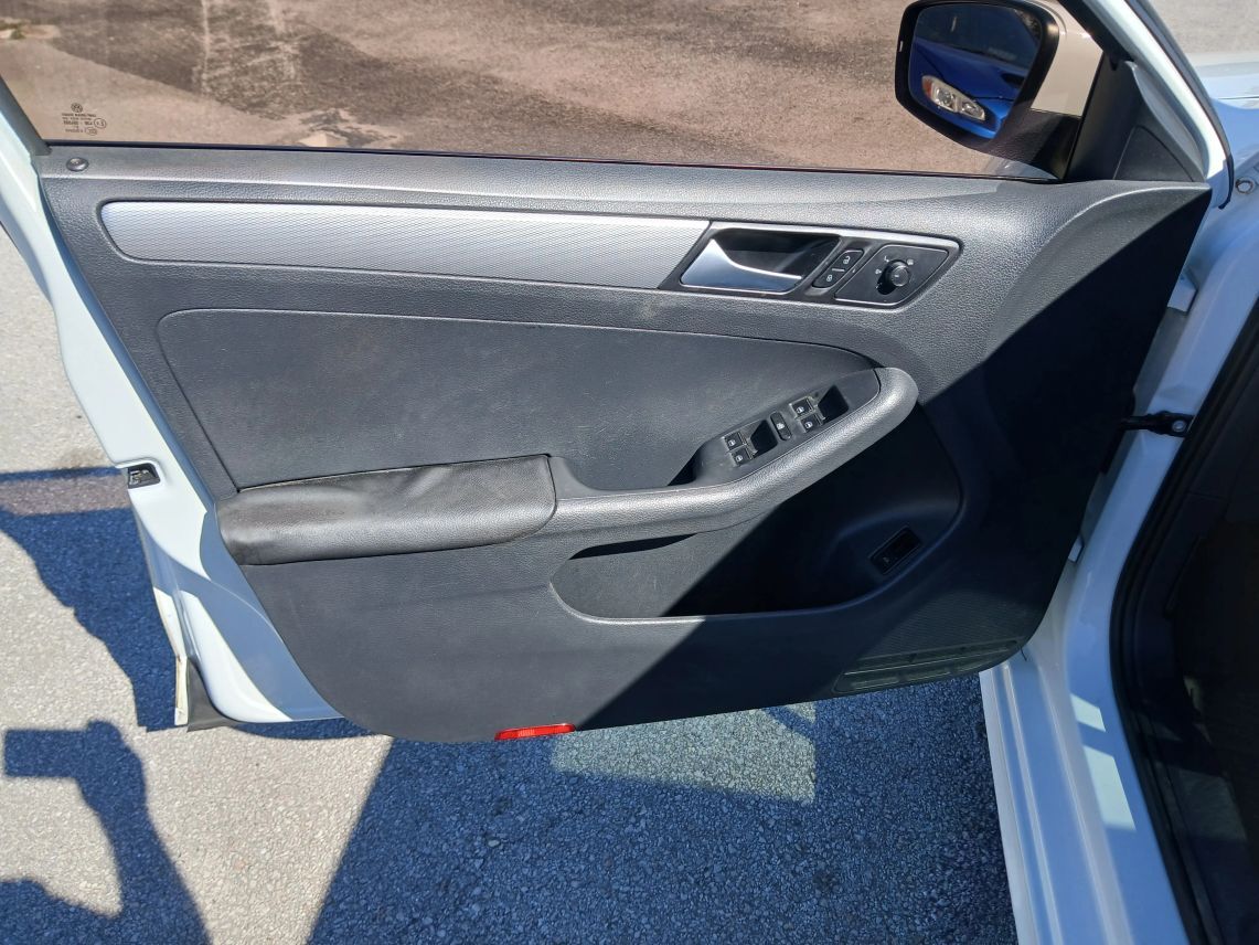 2017 Volkswagen Jetta 1.4T SE Sedan 4D Maitland FL