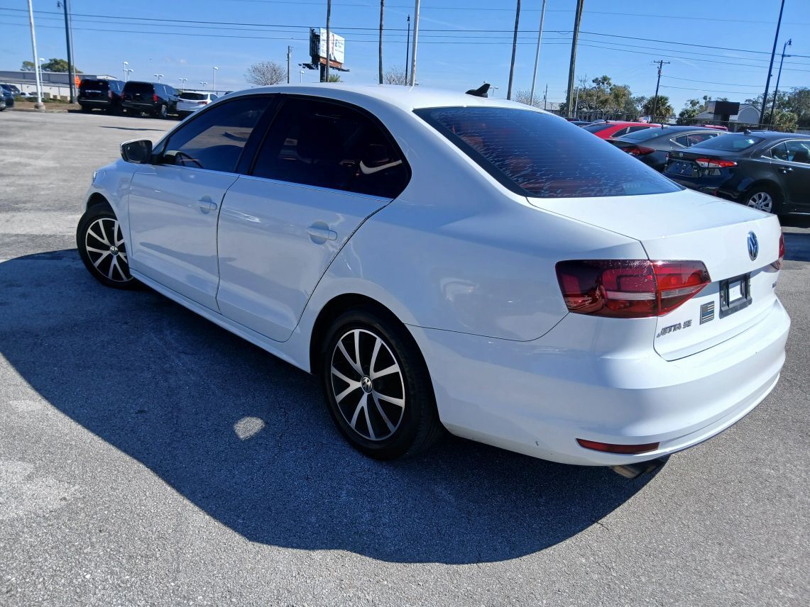 2017 Volkswagen Jetta 1.4T SE Sedan 4D Maitland FL