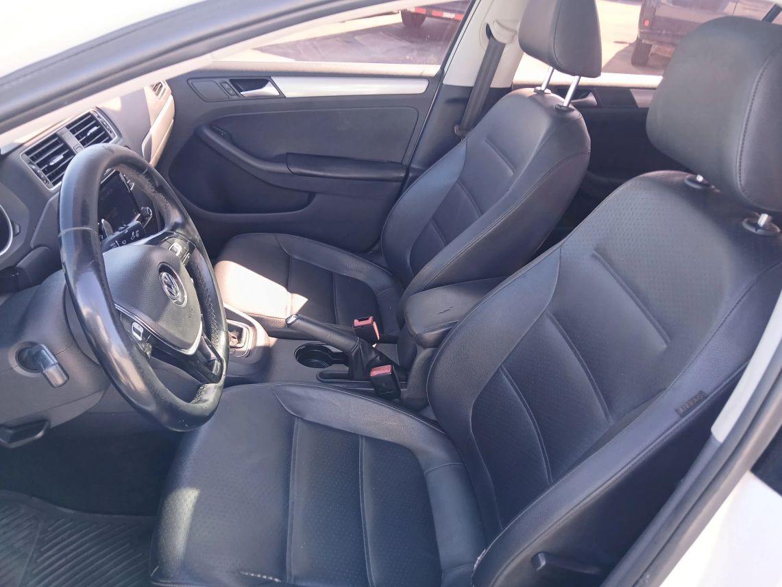 2017 Volkswagen Jetta 1.4T SE Sedan 4D Maitland FL