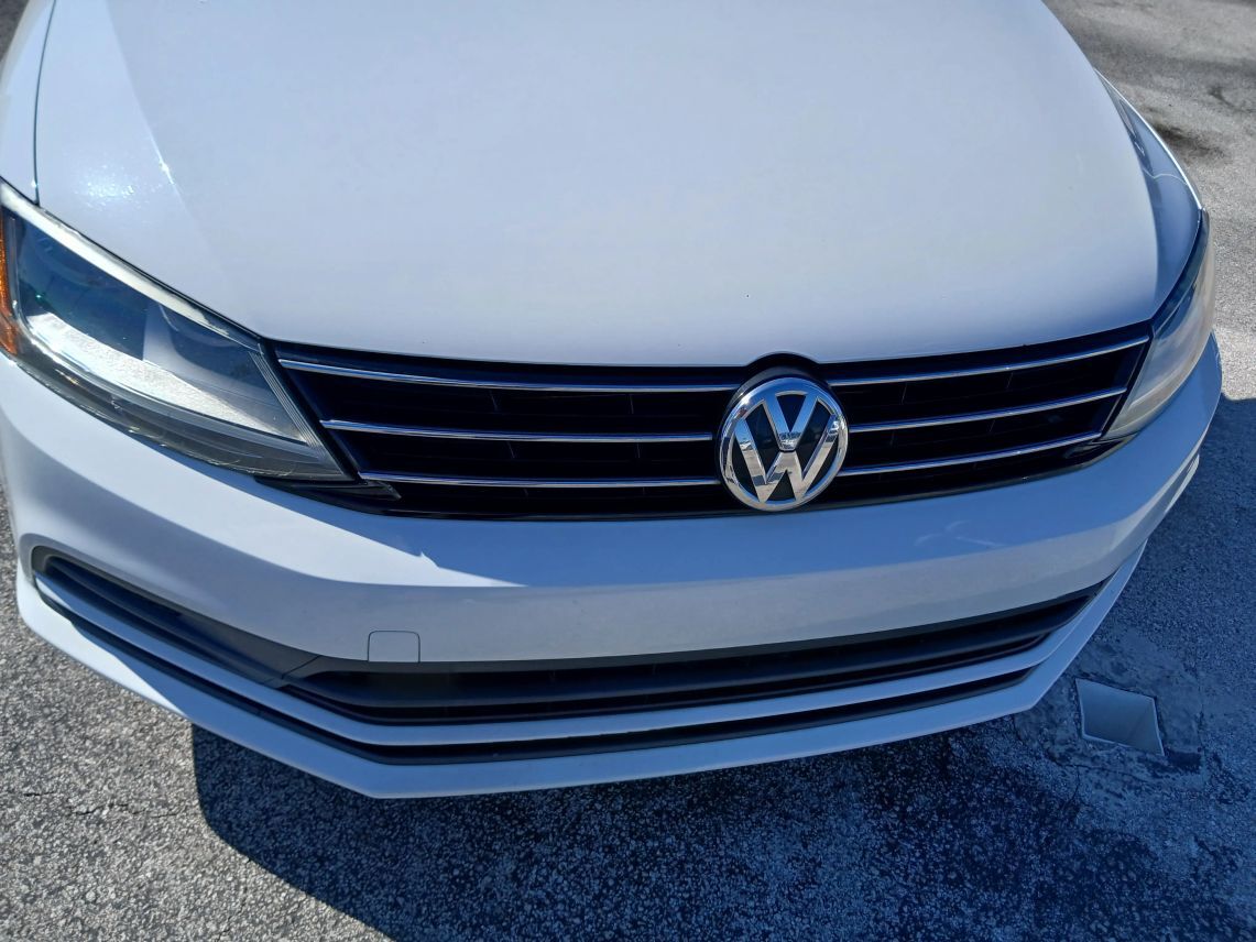 2017 Volkswagen Jetta 1.4T SE Sedan 4D Maitland FL
