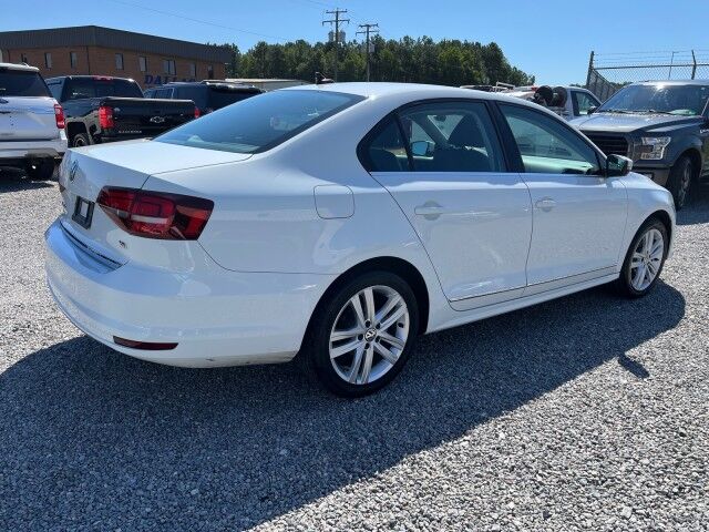 2017 Volkswagen Jetta 1.8T SEL Premium photo 6