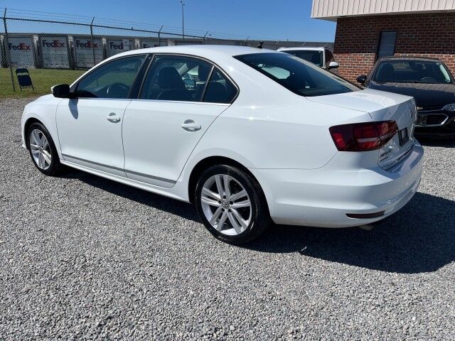 2017 Volkswagen Jetta 1.8T SEL Premium photo 8