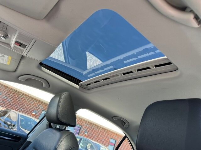 2017 Volkswagen Jetta 1.8T SEL Premium photo 20