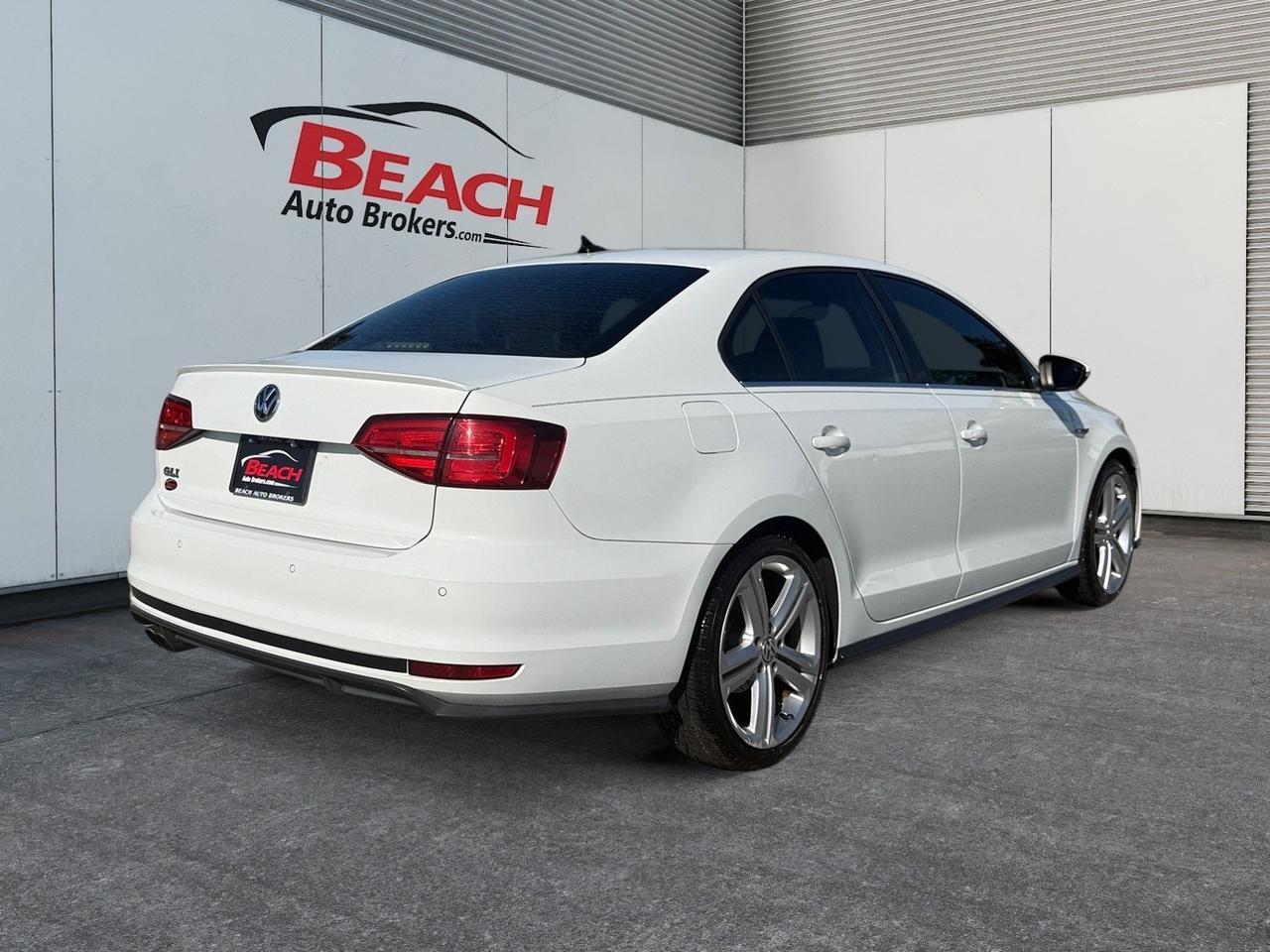2017 Volkswagen Jetta GLI, BACKUP CAMERA, HEATED SEATS, SUNROOF, APPLE CARPLAY/ANDROID AUTO, HEATED MIRRORS, KEYLESS START, THIS COULD BE YOUR DREAM CAR! Norfolk VA
