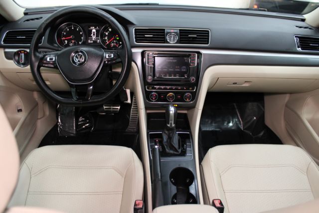 2017 Volkswagen Passat 1.8T R-Line Chantilly VA