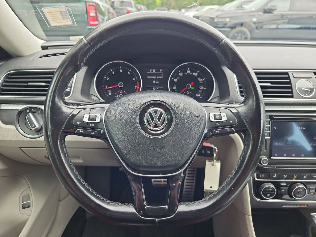 2017 Volkswagen Passat 1.8T R-Line Gresham OR