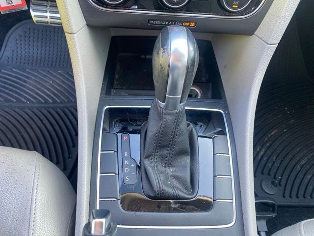 2017 Volkswagen Passat 1.8T R-Line Raleigh NC