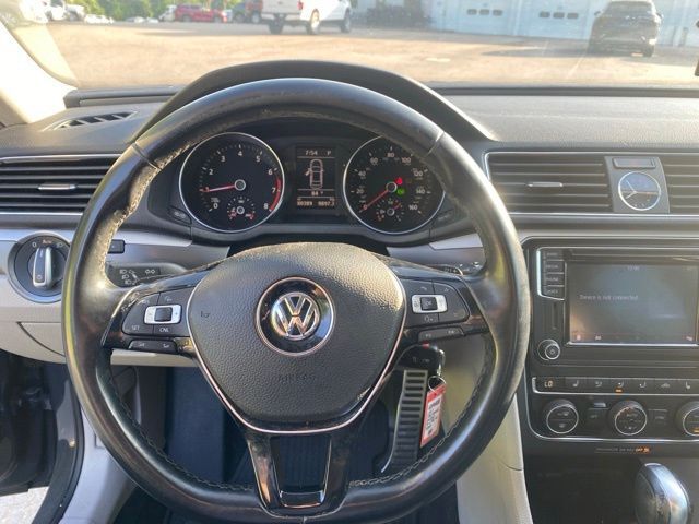 2017 Volkswagen Passat 1.8T R-Line Raleigh NC
