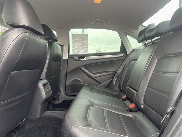 2017 Volkswagen Passat 1.8T R-Line Tucson AZ