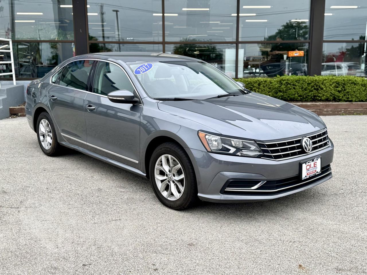 2017 Volkswagen Passat 1.8T S Elmhurst IL