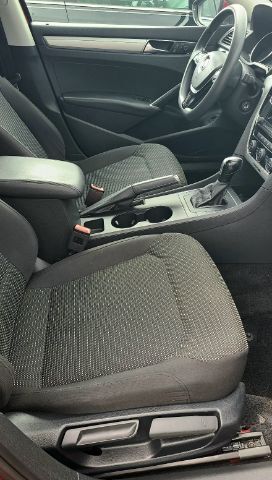 2017 Volkswagen Passat 1.8T S Gaston SC