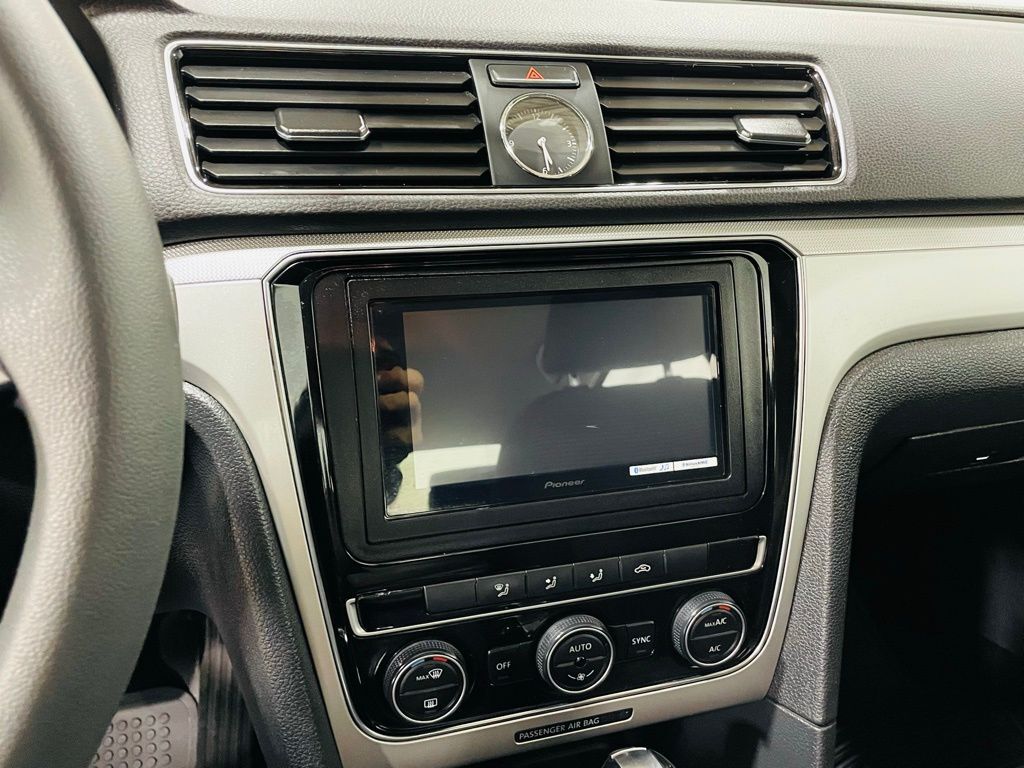 2017 Volkswagen Passat 1.8T S Jersey City NJ