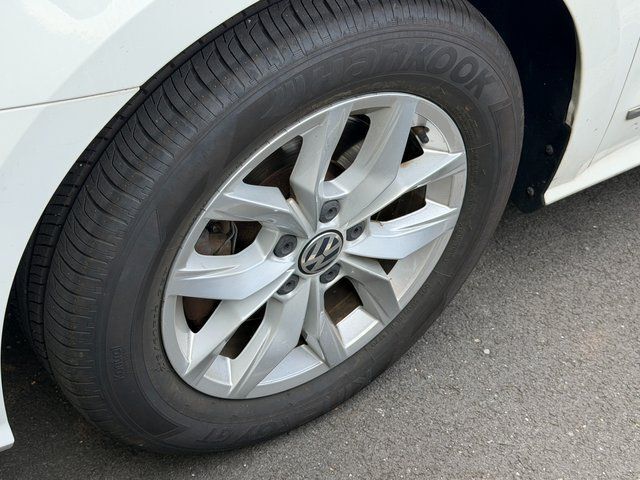 2017 Volkswagen Passat 1.8T S Springfield VA