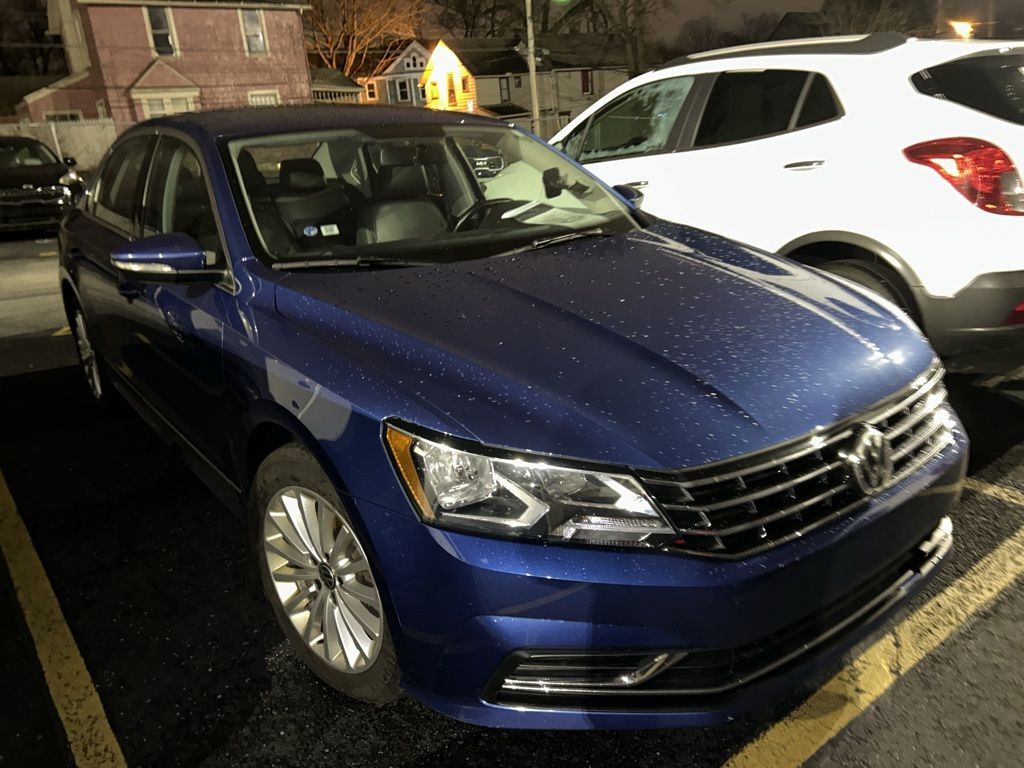 2017 Volkswagen Passat 1.8T SE Akron OH