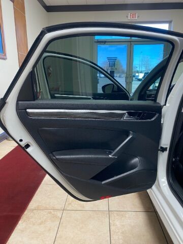 2017 Volkswagen Passat 1.8T SE Charlotte NC