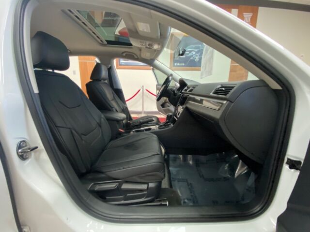 2017 Volkswagen Passat 1.8T SE Charlotte NC