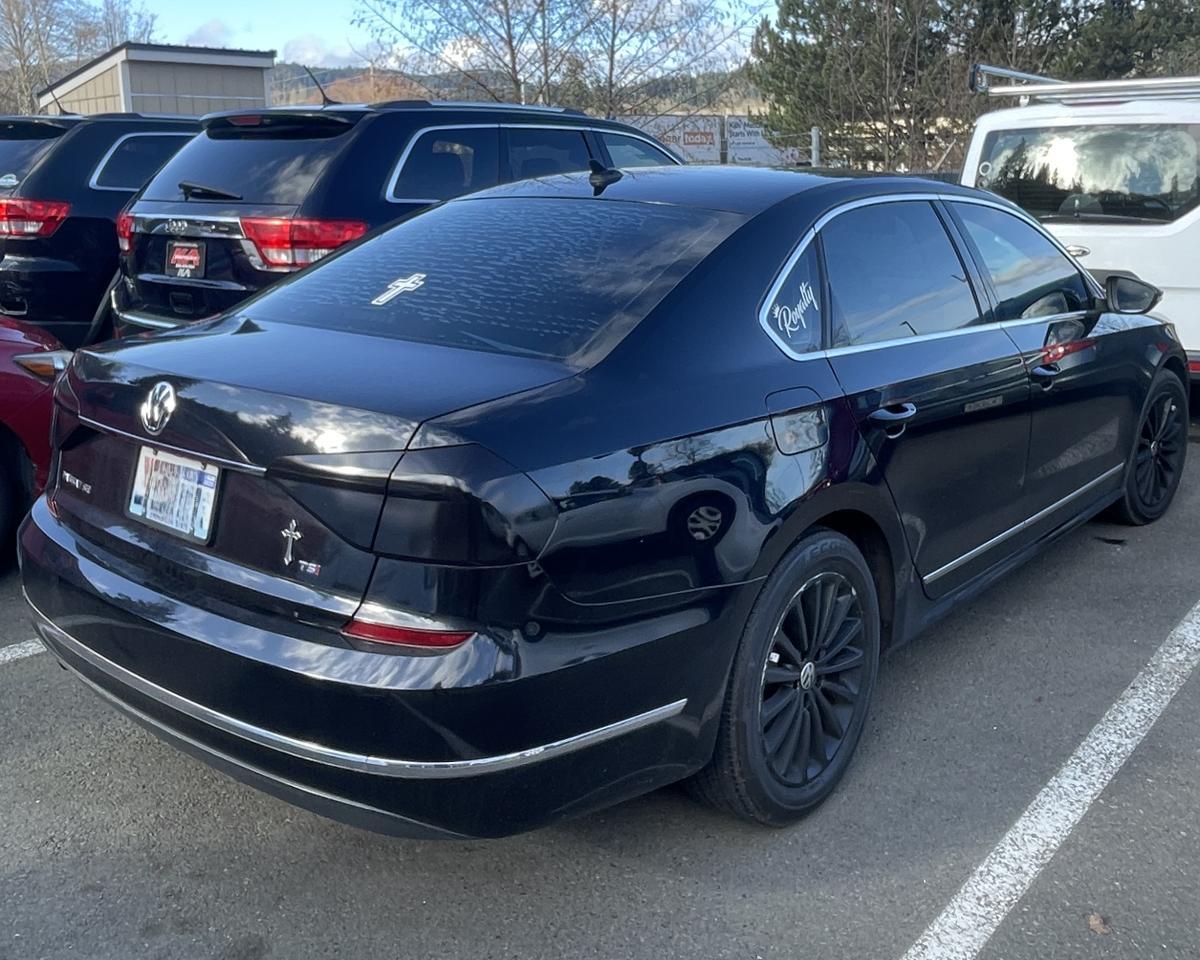 2017 Volkswagen Passat 1.8T SE Sedan 4D Port Orchard WA