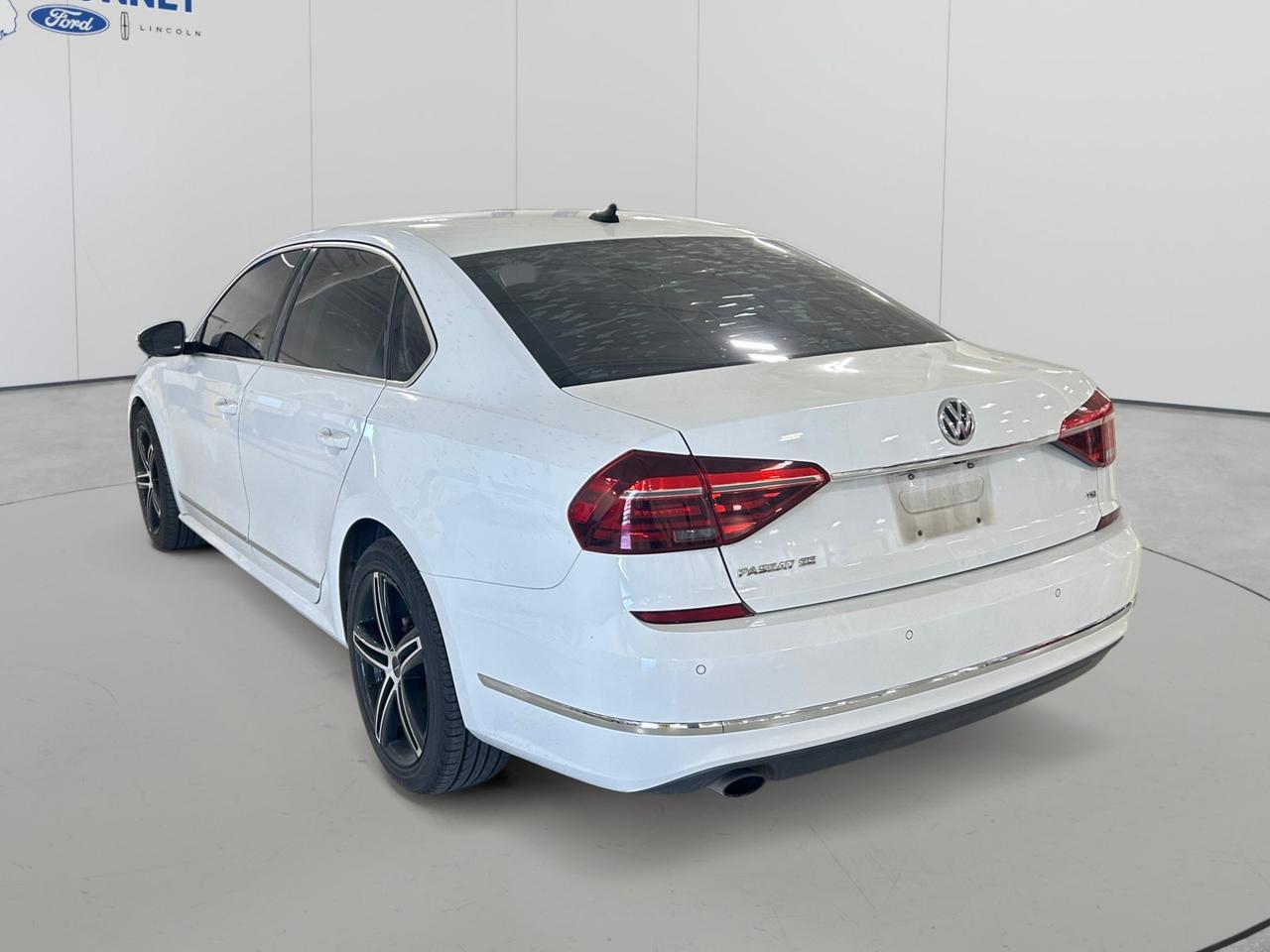 2017 Volkswagen Passat 1.8T SE with Technology New Braunfels TX