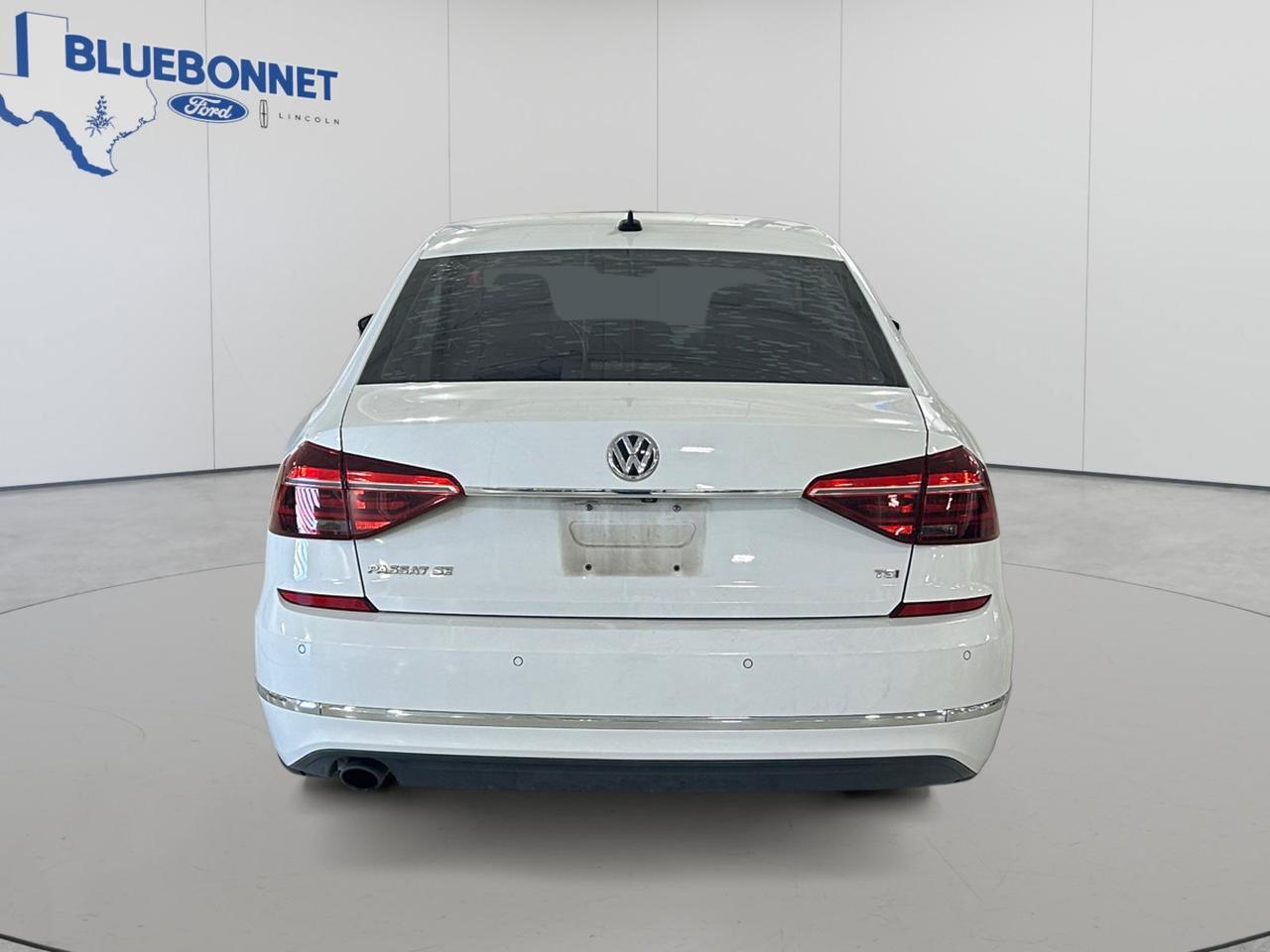 2017 Volkswagen Passat 1.8T SE with Technology New Braunfels TX