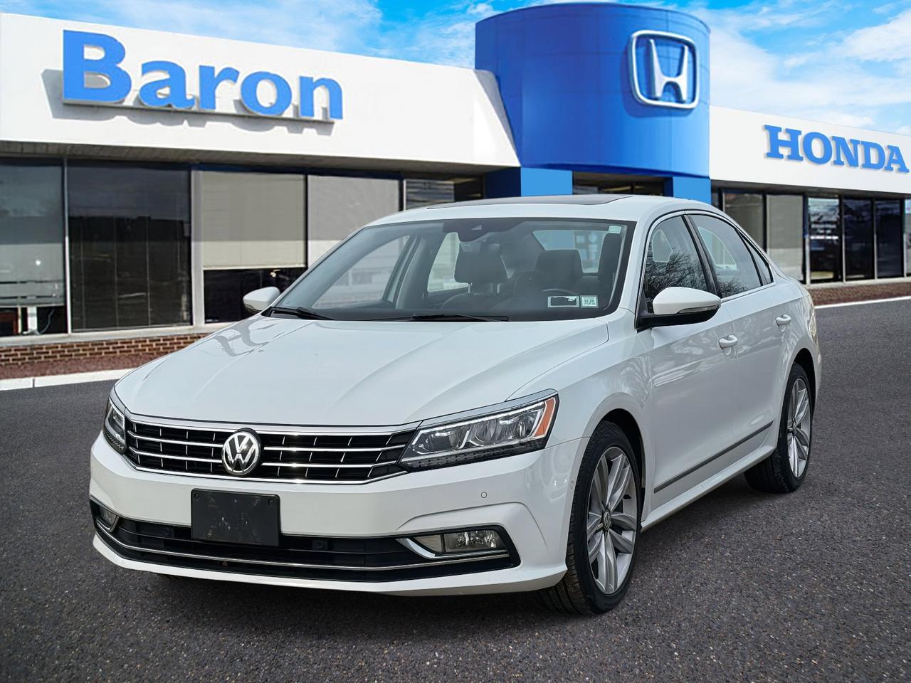 2017 Volkswagen Passat 1.8T SEL Premium