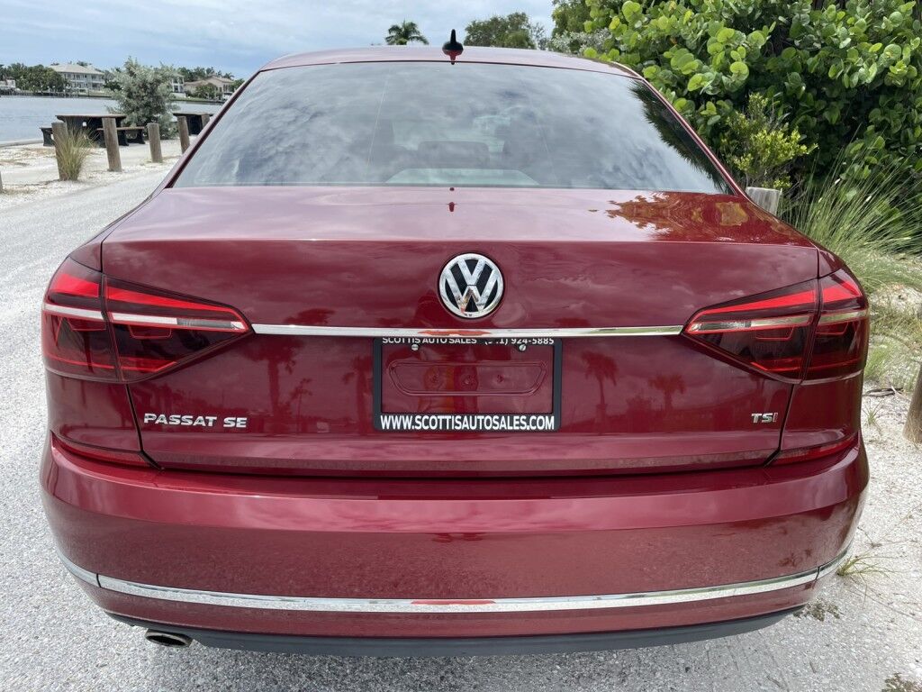 2017 Volkswagen Passat 1.8T SE~LUMBAR SUPPORT~BLIND SPOT WARNING~CRUISE CONTROL~HEATED SEATS~POWER SEATS~REARVIEW CAMERA Sarasota FL