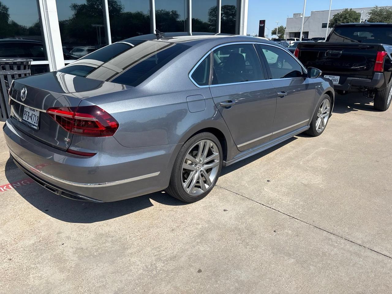 2017 Volkswagen Passat R-Line w/Comfort Pkg Hurst TX