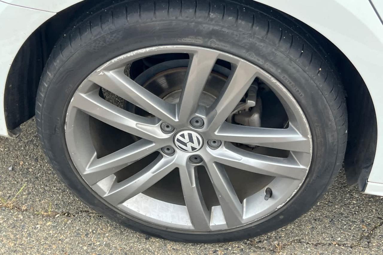 2017 Volkswagen Passat R-Line w/Comfort Pkg Roseville CA