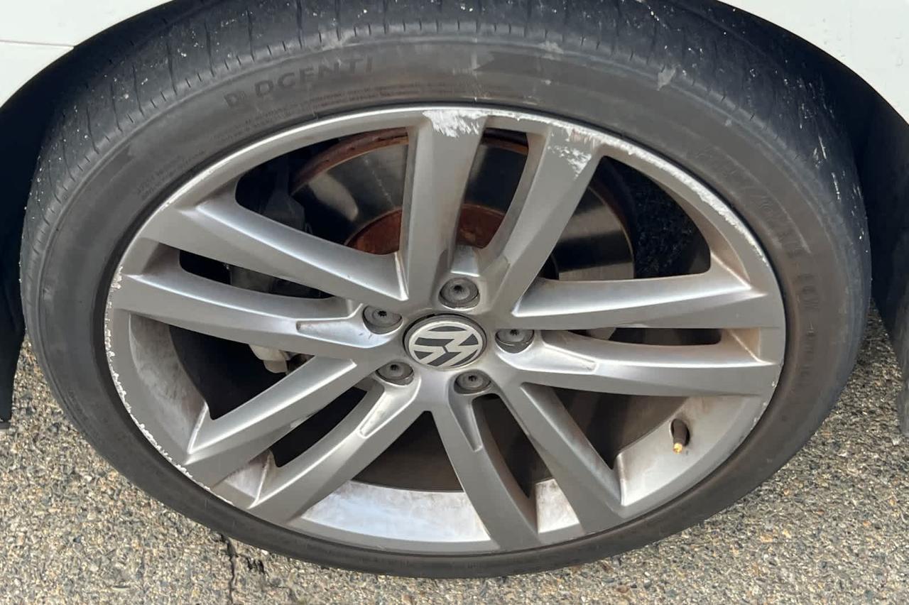 2017 Volkswagen Passat R-Line w/Comfort Pkg Roseville CA