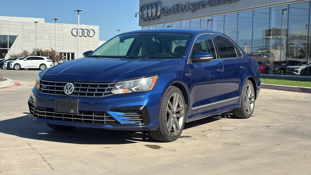 2017 Volkswagen Passat R-Line w/Comfort Pkg