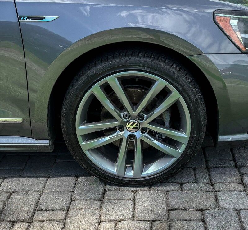 2017 Volkswagen Passat R-Line w/Comfort Pkg Wilmington NC