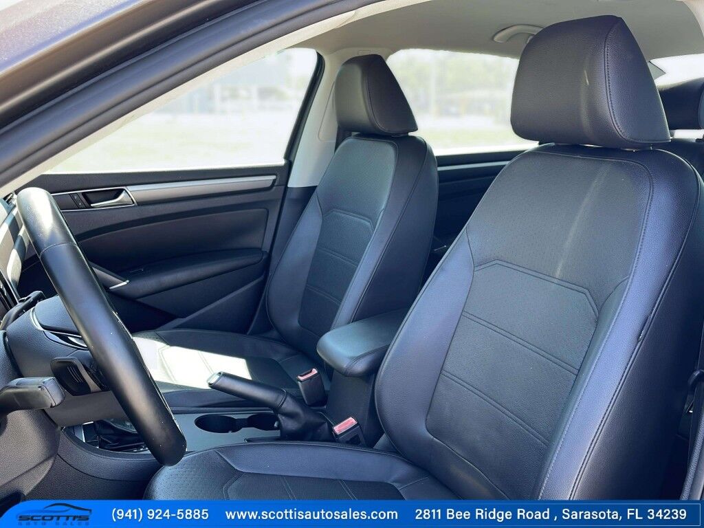 2017 Volkswagen Passat R-Line w/Comfort Pkg~ADJUSTABLE LUMBAR~BLIND SPOT WARNING~BLUETOOTH~BRAKING ASSIST~CRUISE CONTROL~GROUND EFFECTS PACKAGE~HALOGEN HEADLIGTHS~HEATED SIDE MIRRORS~LOW MILES Sarasota FL