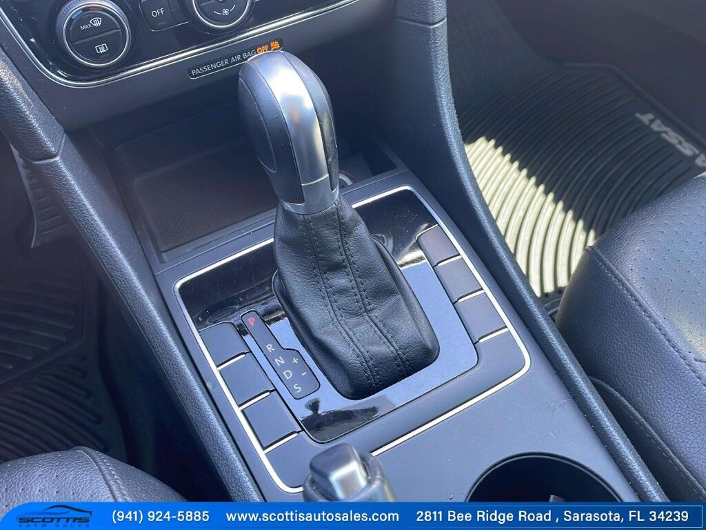 2017 Volkswagen Passat R-Line w/Comfort Pkg~ADJUSTABLE LUMBAR~BLIND SPOT WARNING~BLUETOOTH~BRAKING ASSIST~CRUISE CONTROL~GROUND EFFECTS PACKAGE~HALOGEN HEADLIGTHS~HEATED SIDE MIRRORS~LOW MILES Sarasota FL