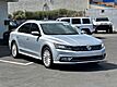 2017 Volkswagen Passat SE 6A