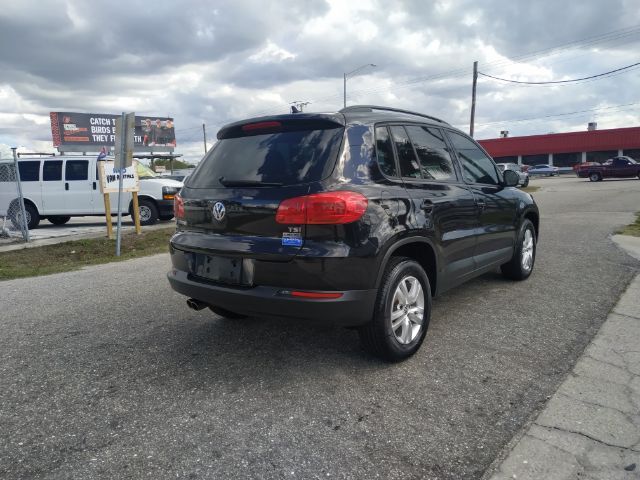 2017 Volkswagen Tiguan 2.0T S | 2.0T Sarasota FL