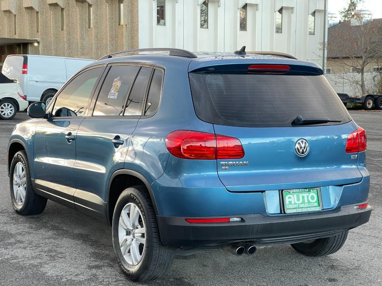2017 Volkswagen Tiguan 2.0T S | 2.0T