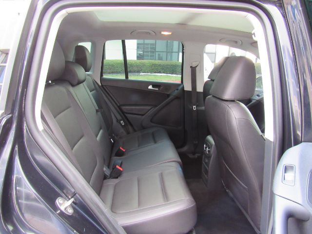 2017 Volkswagen Tiguan 2.0T Wolfsburg Edition Plano TX
