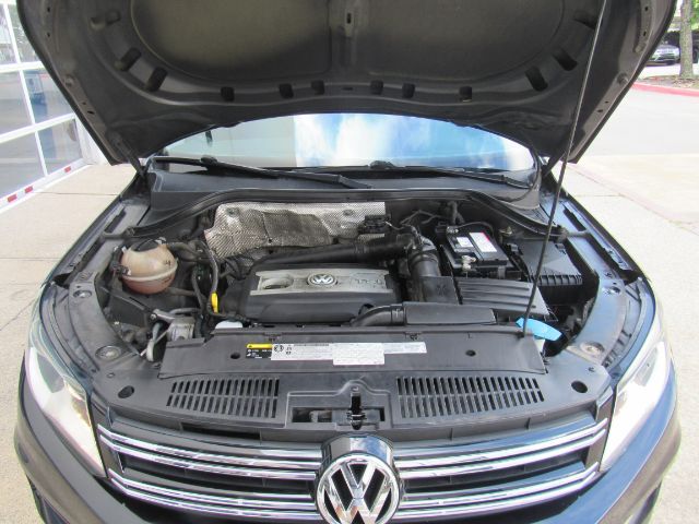 2017 Volkswagen Tiguan 2.0T Wolfsburg Edition Plano TX