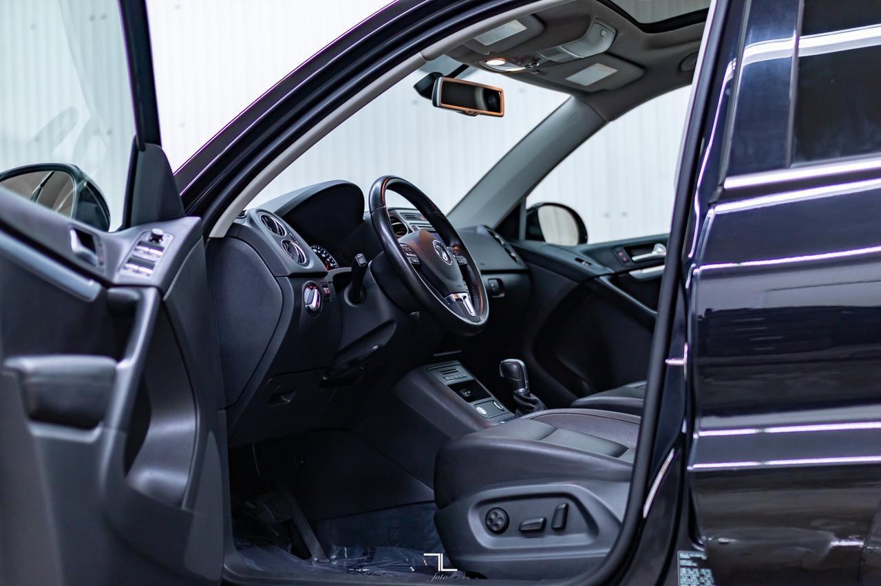 2017 Volkswagen Tiguan 4Motion Comfortline Leather Roof BCam Red Deer AB