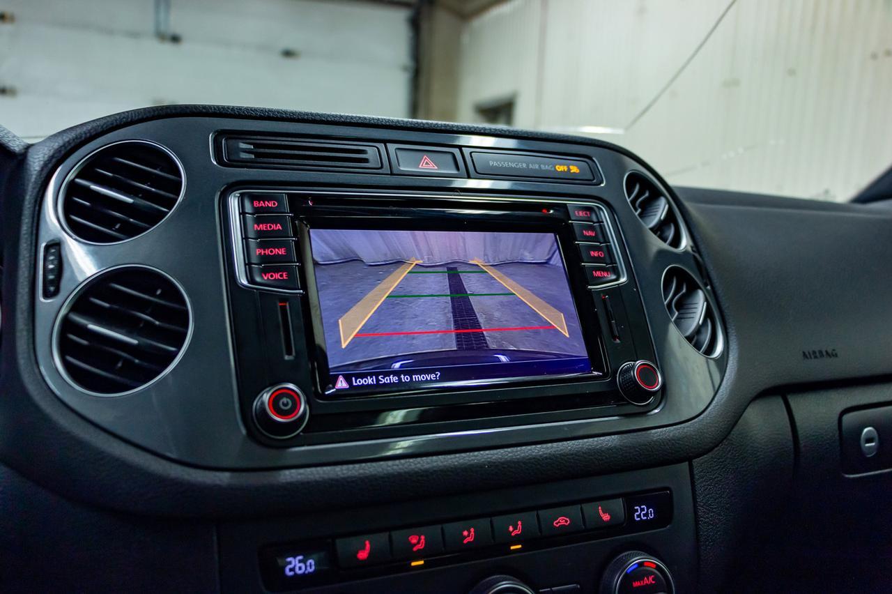 2017 Volkswagen Tiguan 4Motion Highline R-Line Leather Roof Nav Red Deer AB