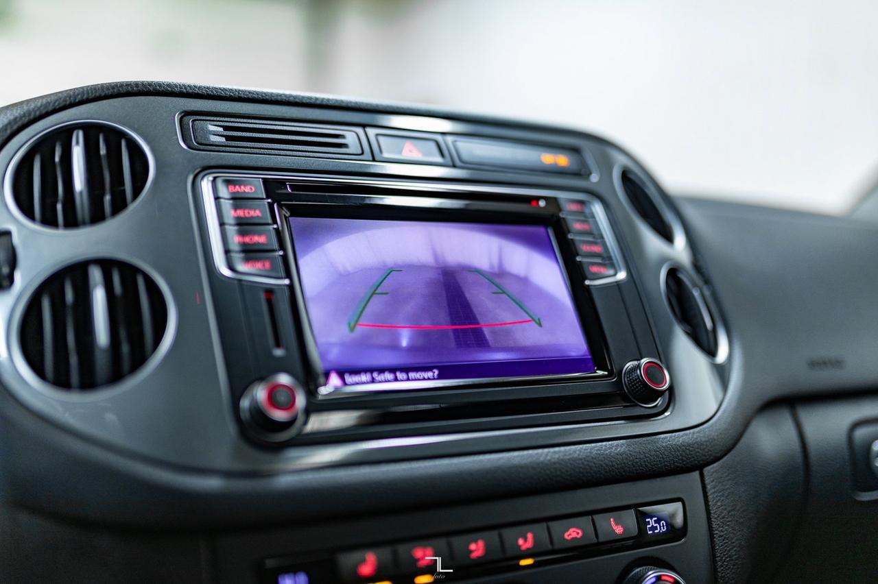 2017 Volkswagen Tiguan 4Motion Wolfsburg Edition Leather Roof BCam Red Deer AB