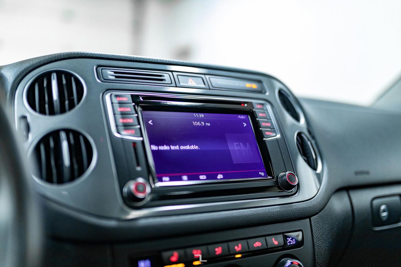 2017 Volkswagen Tiguan 4Motion Wolfsburg Edition Leather Roof BCam Red Deer AB