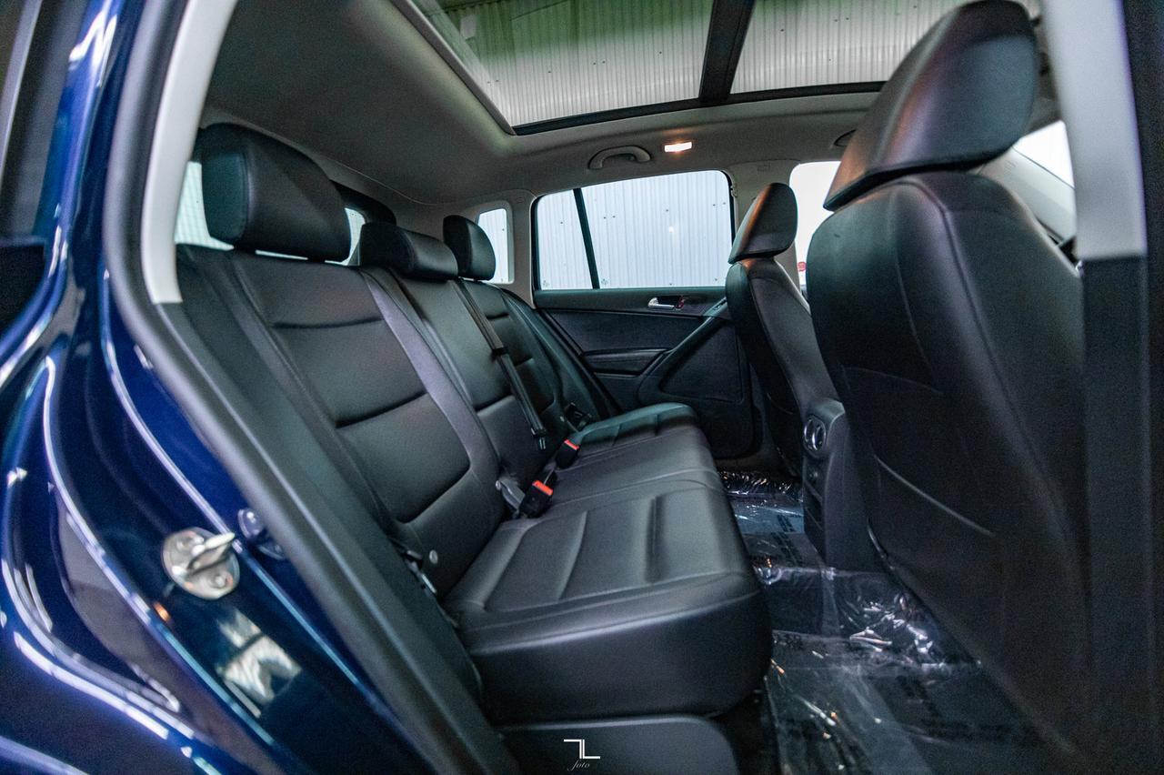 2017 Volkswagen Tiguan 4Motion Wolfsburg Edition Leather Roof BCam Red Deer AB